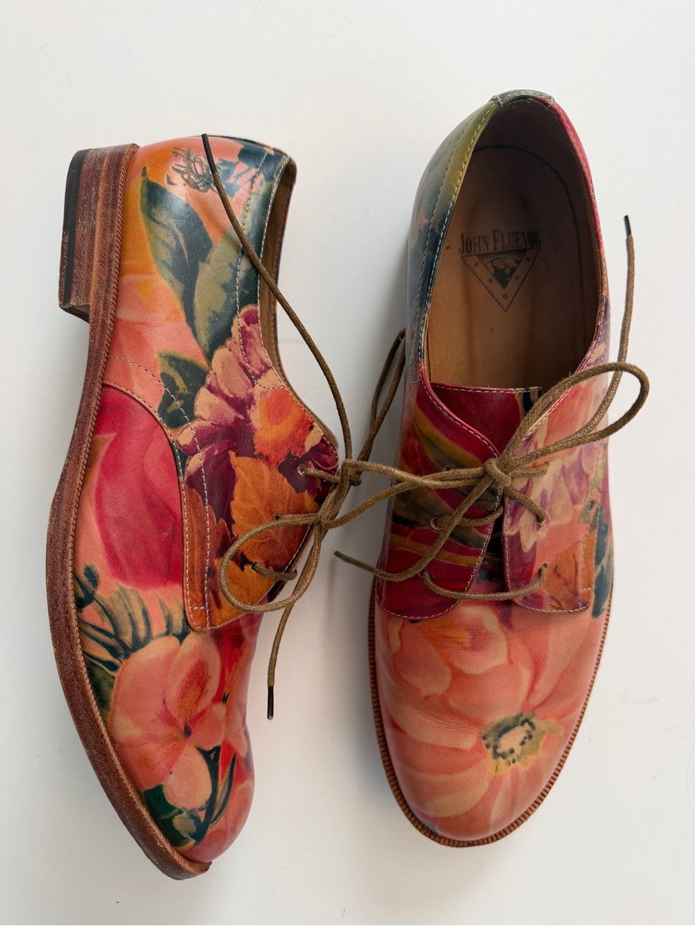 John Fluevog "Hadfield" Oxfords in Floral Print Size 8 (fit like 8.5)